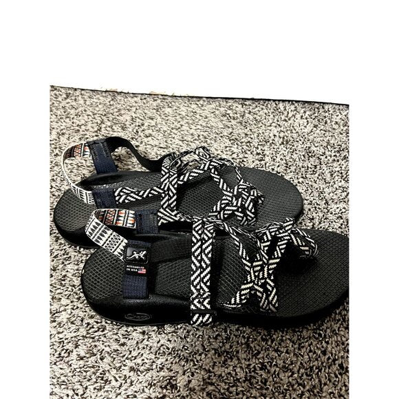 Chaco Black and White Sandals - Picture 4 of 8